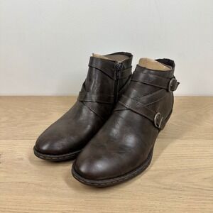 B.O.C Born Boots Womens 7 Brown Leather Ankle Buckle Strap Side Zip Moto